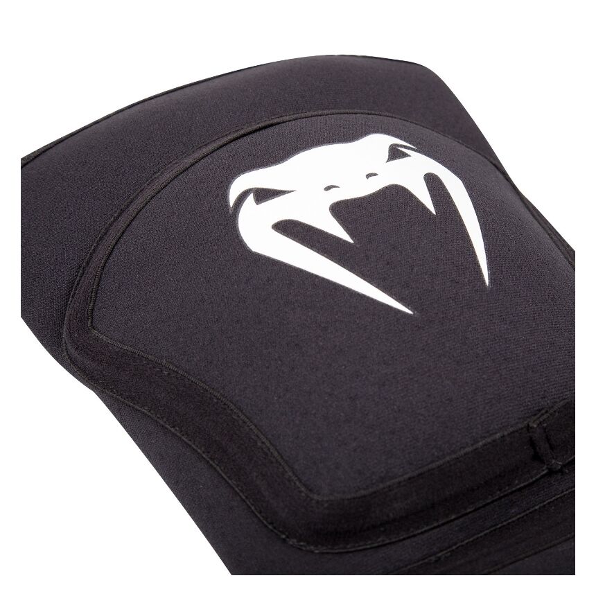 VENUM KONTACT EVO Rodilleras