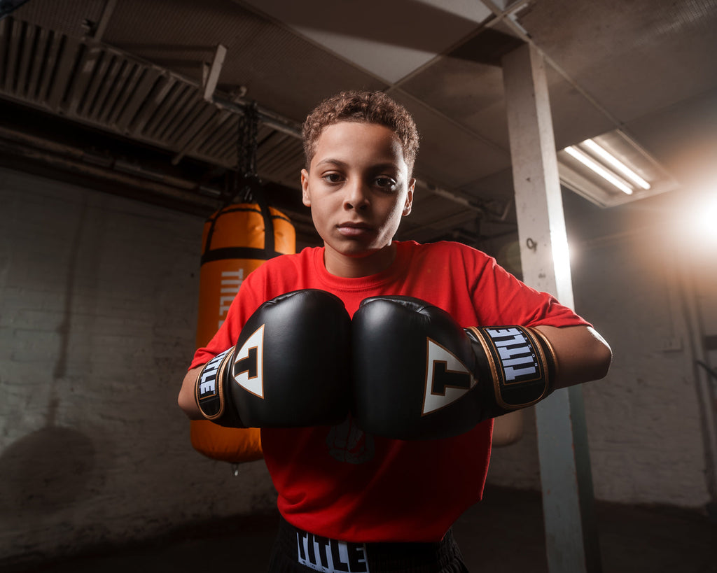 TITLE QUATRO CUERO Guantes De Boxeo