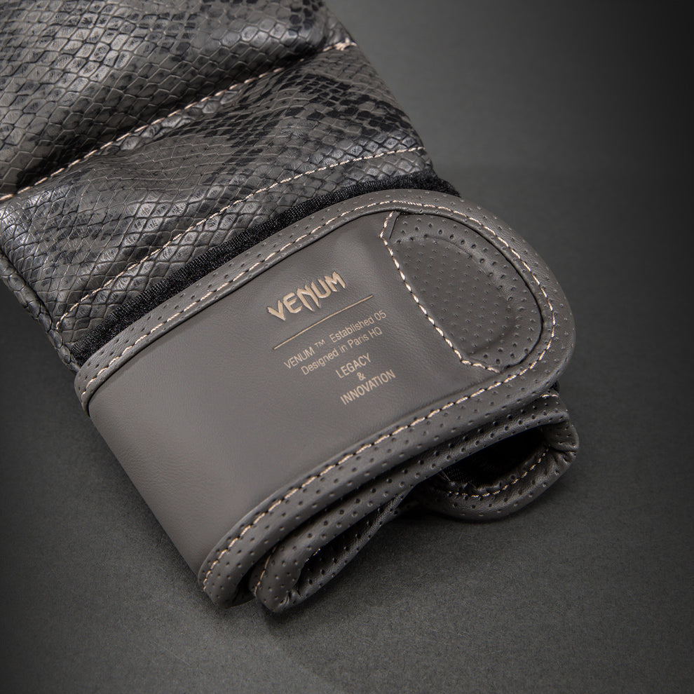 VENUM IMPACT EVO guantes de mma