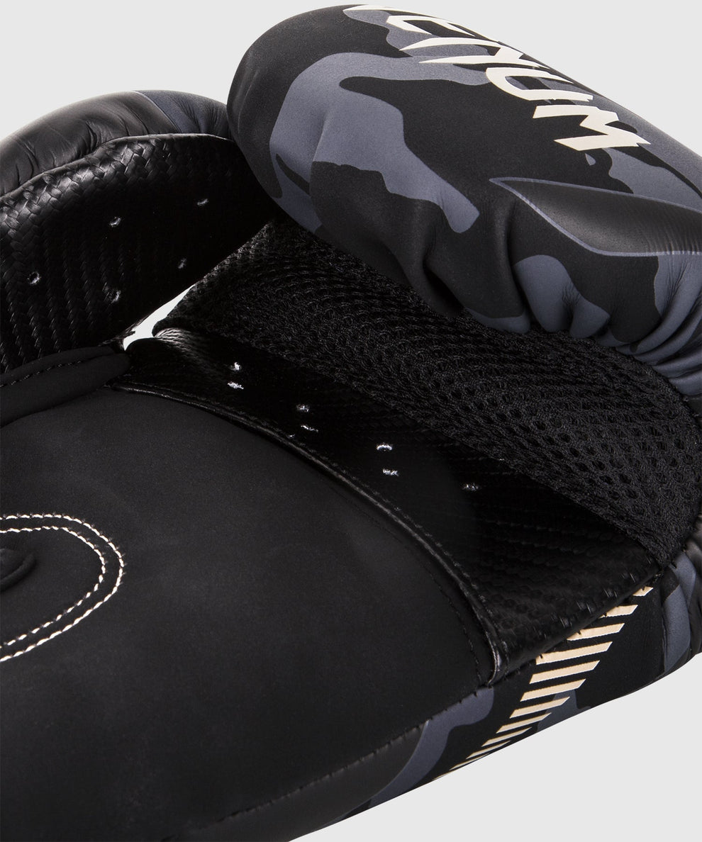 VENUM IMPACT CAMO guantes para boxeo