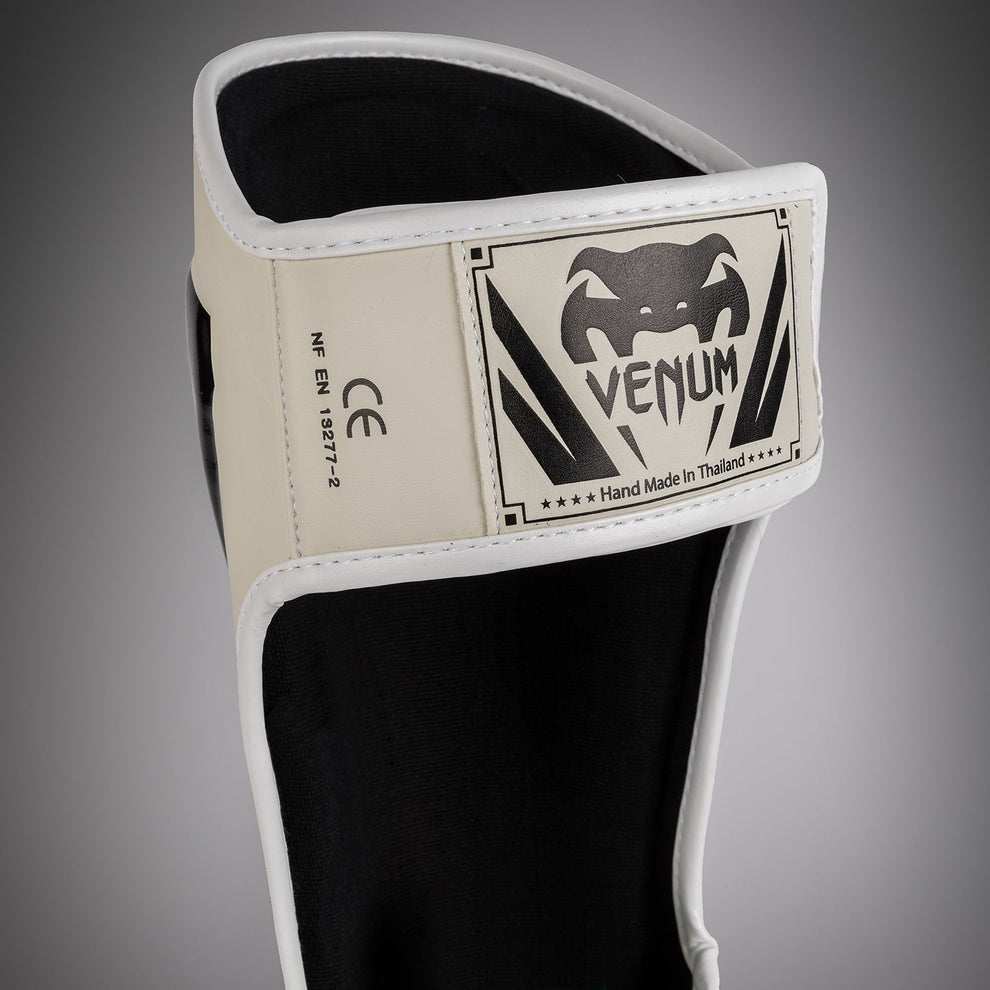 VENUM ELITE canilleras para Muay Thai y Kick boxing
